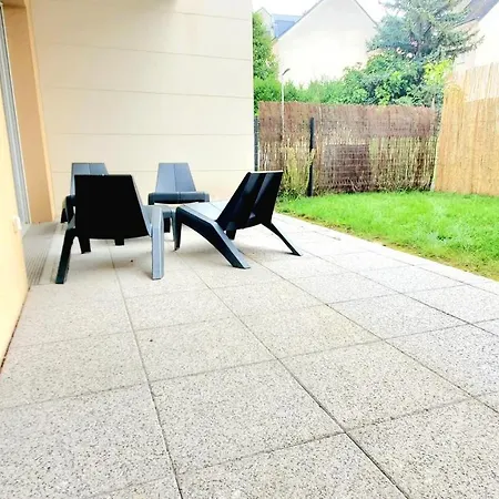 T2 Cosy, Tres Calme, Terrasse, Petit Jardin Et Parking Tours