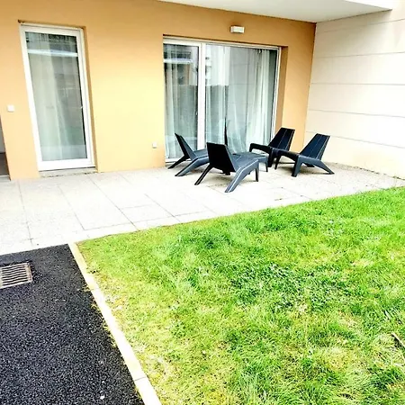 T2 Cosy, Tres Calme, Terrasse, Petit Jardin Et Parking Appartement Tours